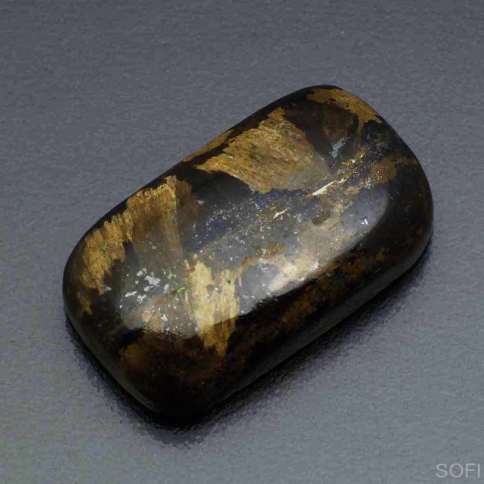 Камень бронзит натуральный