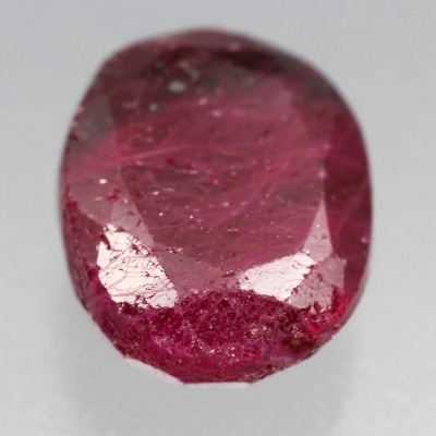 Камень розовый корунд натуральный 15.10 карат арт 0336