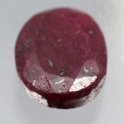 Камень розовый корунд натуральный 14.90 карат арт 4108