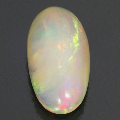 Камень радужный опал натуральный 2.69 карат арт. 2212