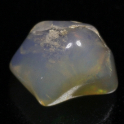   Камень радужный опал необработанный натуральный 4.50 карат арт. 16176