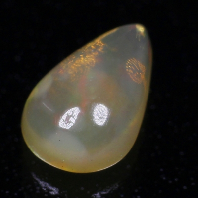  Камень радужный Опал натуральный 0.87 карат арт. 12758