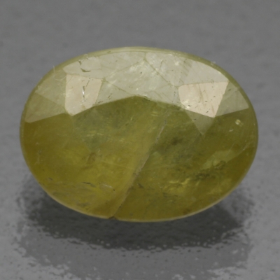 Камень Сфен Титанит натуральный 1.80 карат арт 20259