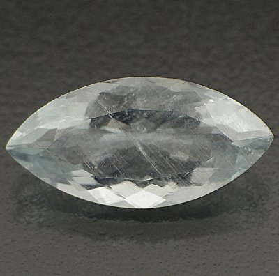 Камень Аквамарин натуральный маркиз 15х8 мм 3.40 карат арт. 9053