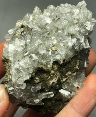 Коллекционный редкий кристалл кальцита 107.00 грамм арт. 33033
