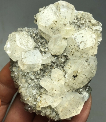 Коллекционный редкий кристалл кальцита 66.00 грамм арт. 33034